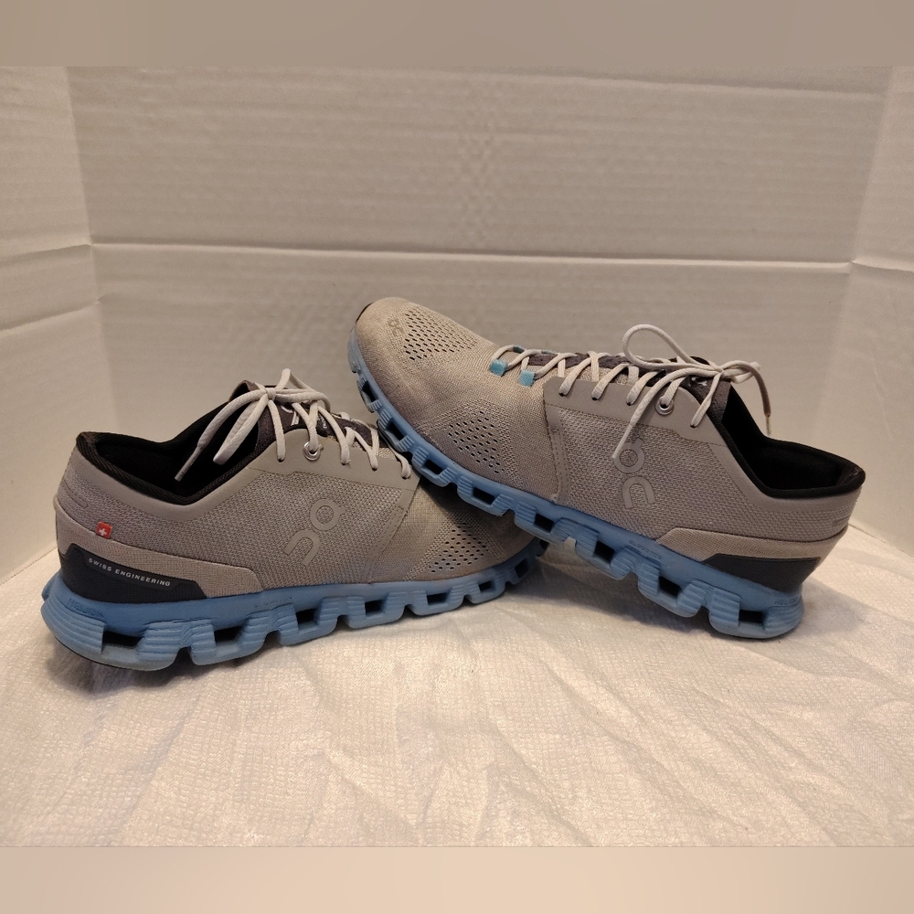 On Cloud Helion Men's # 11 US, Running Shoes